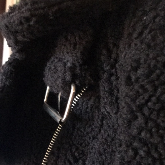 New Sherpa Jacket - Picture 4 of 7